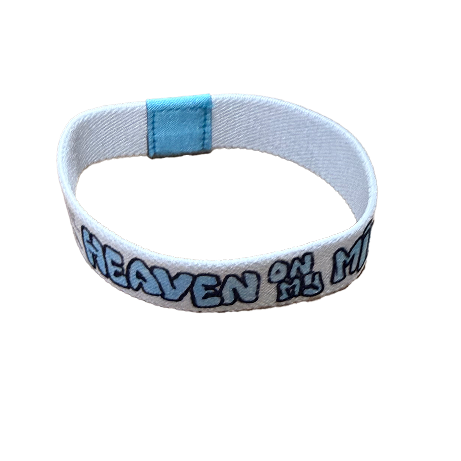 Heaven On My Mind Elastic Bracelet